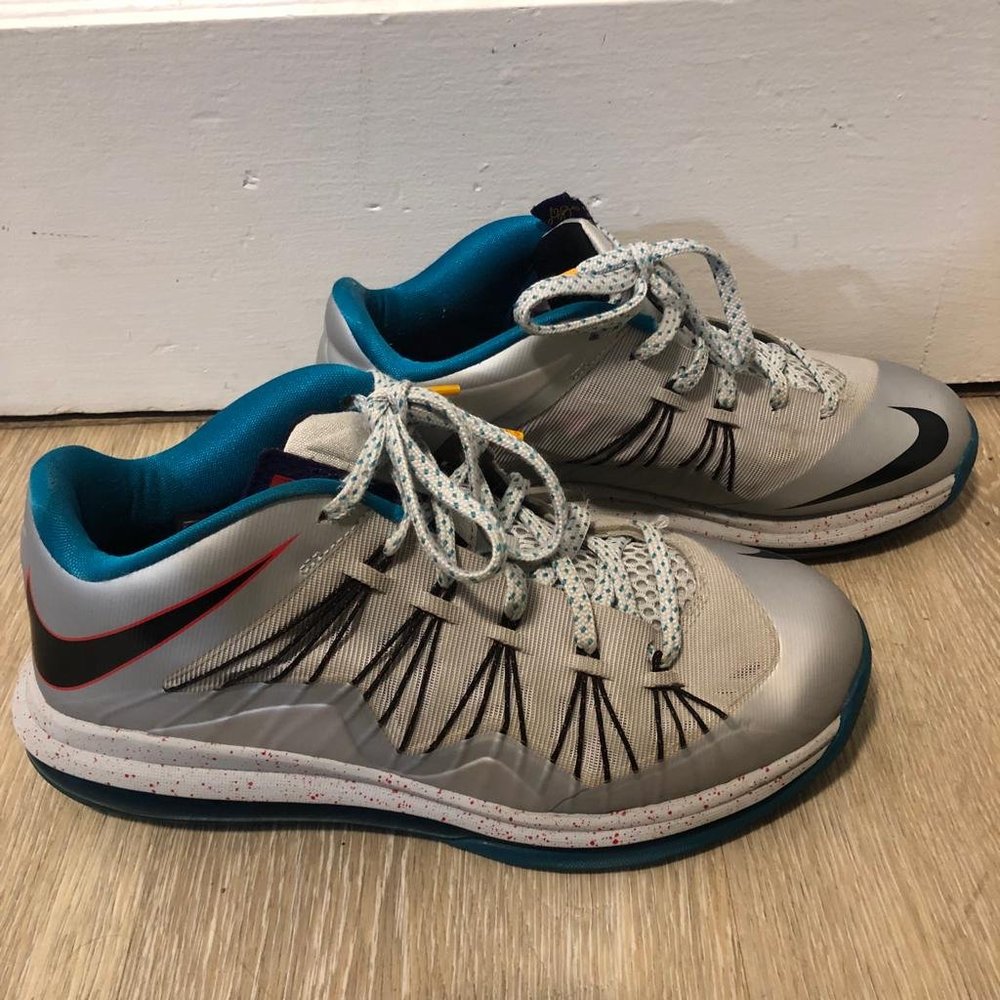 Nike Air Max LeBron X Low Size 7.5